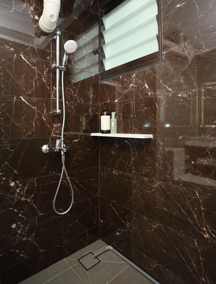6 Masterbed Bath C 6 Masterbed Bath C